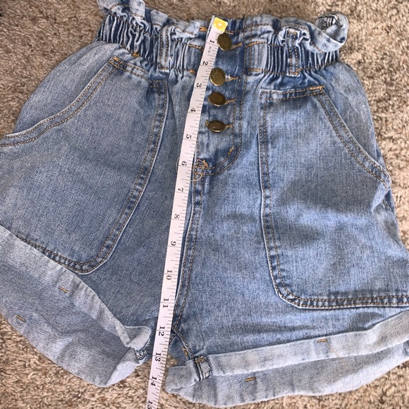 SOLD Vintage | Paper Bag Button Fly Shorts - Picture 3 of 4